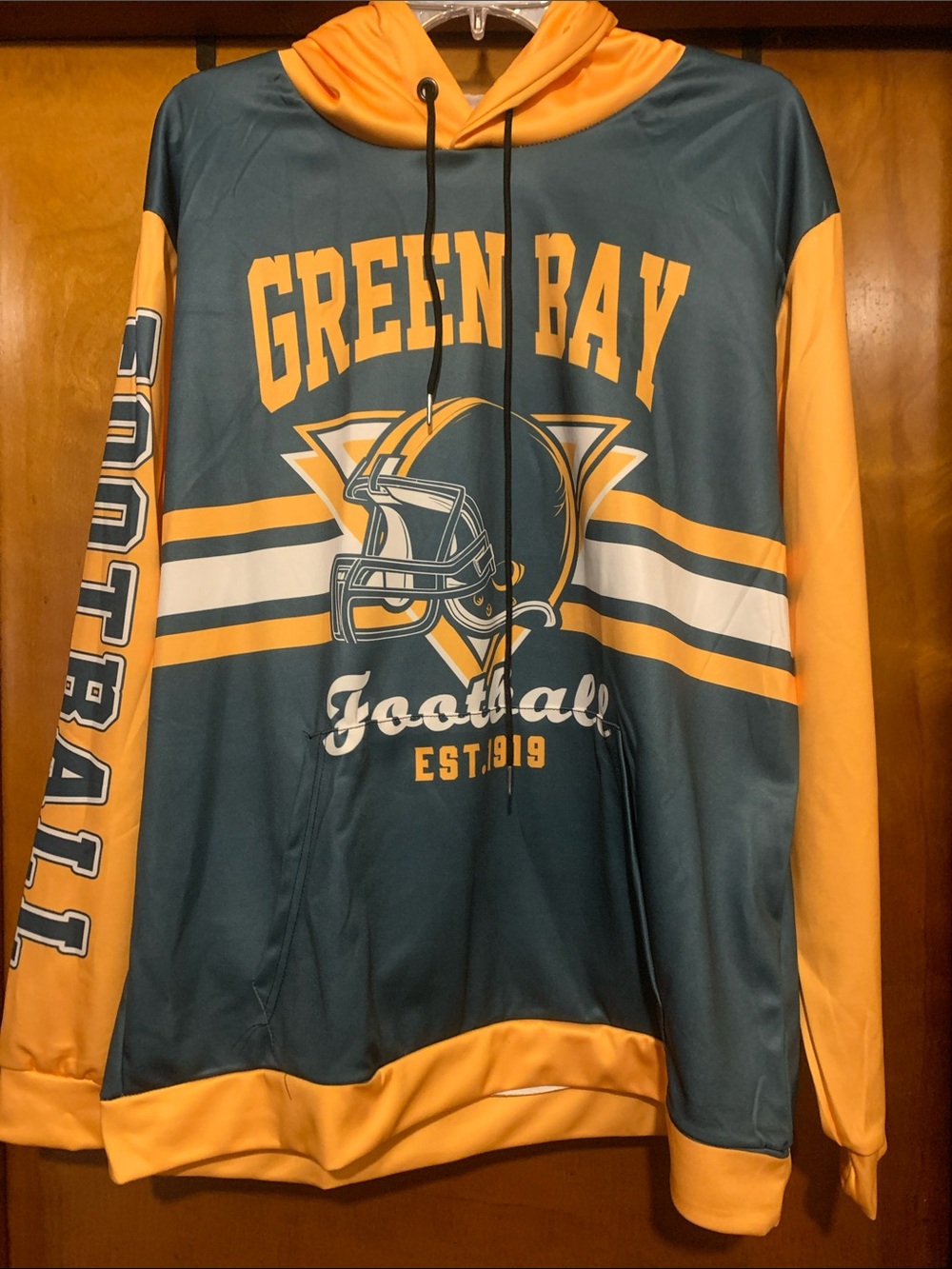 NWOT No Label Size L Green Bay Football Hoodie
